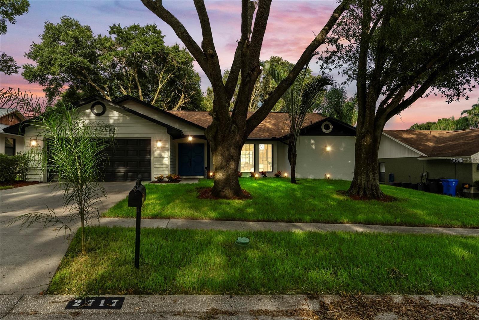 2717 BRIARPATCH DR photo 2