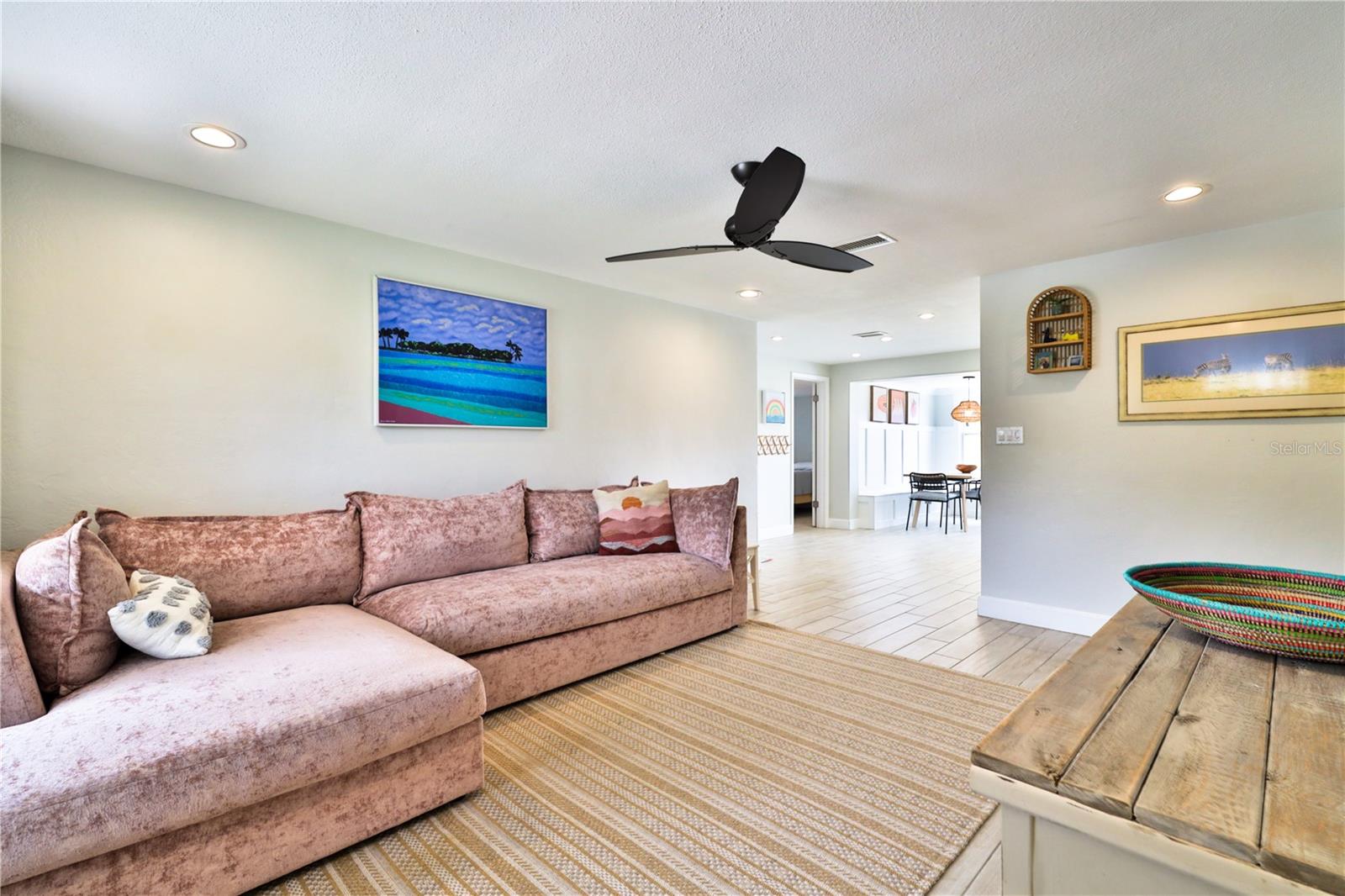 2307 SAXON DR photo 4