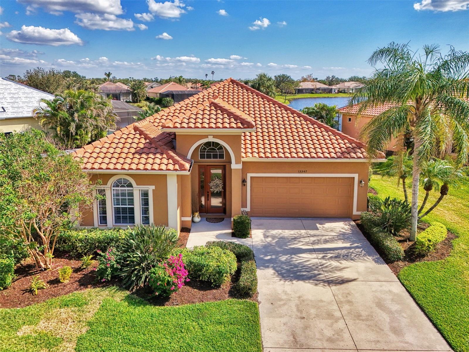 13347 GOLF POINTE DR photo 2