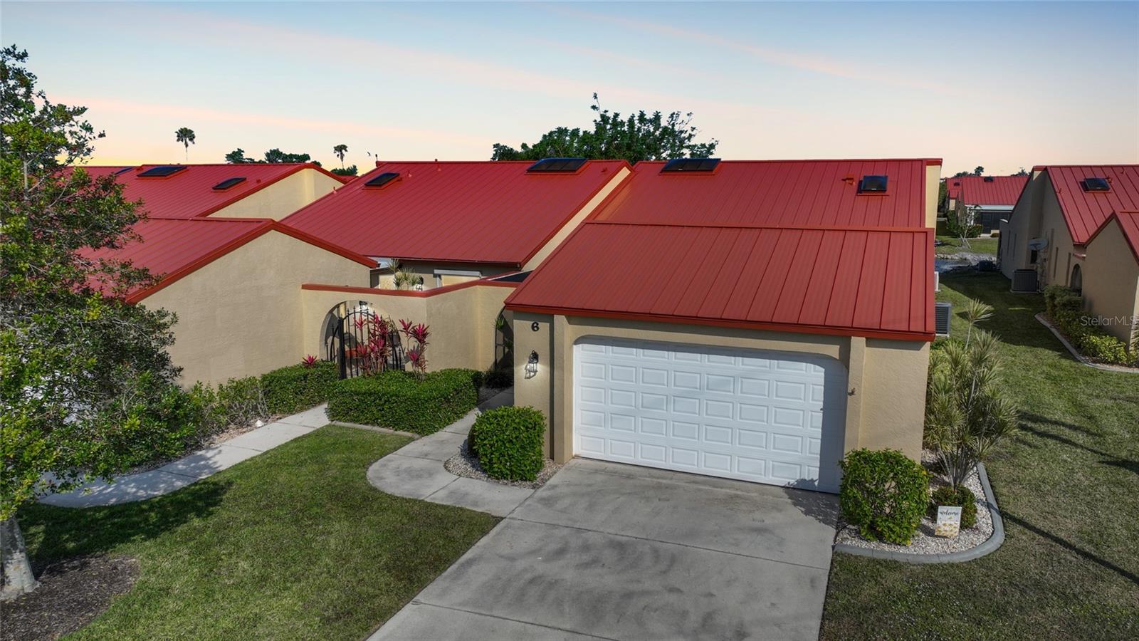 1890 DEBORAH DR #6 photo 5