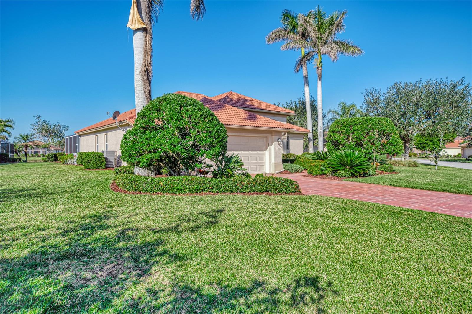 14405 SILVER LAKES CIR photo 4