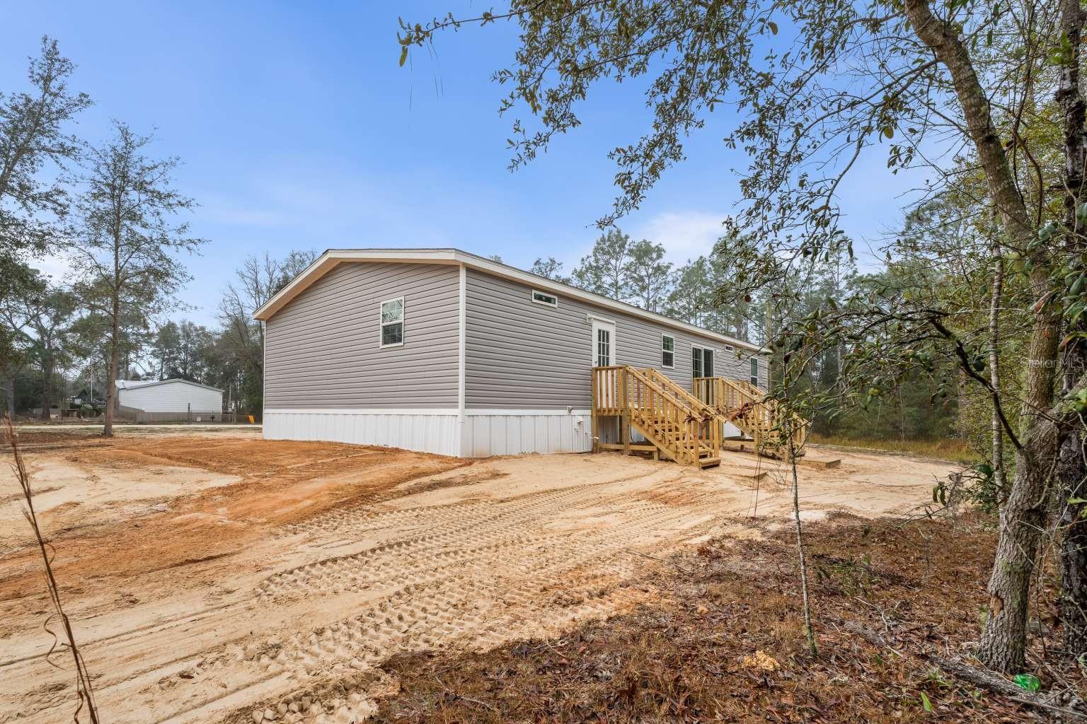 10551 NE 117TH LN photo 5