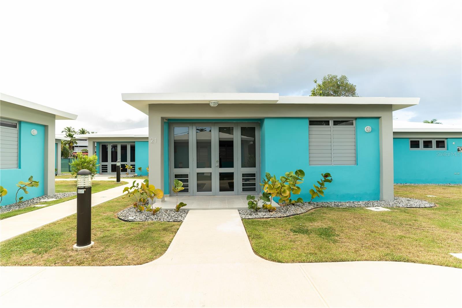 3385 CALLE URAYOAN