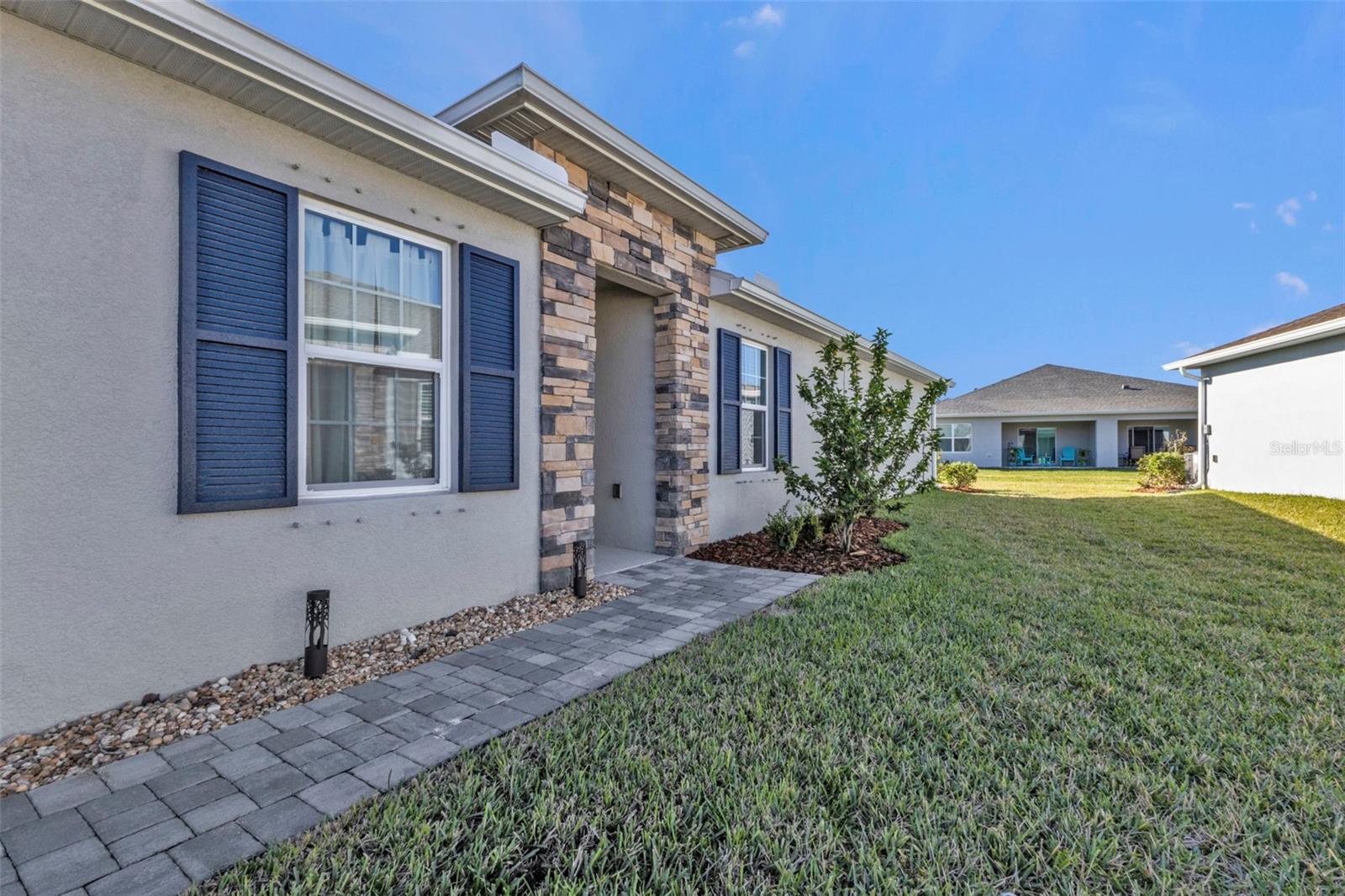 16300 COCONUT PALM DR photo 4