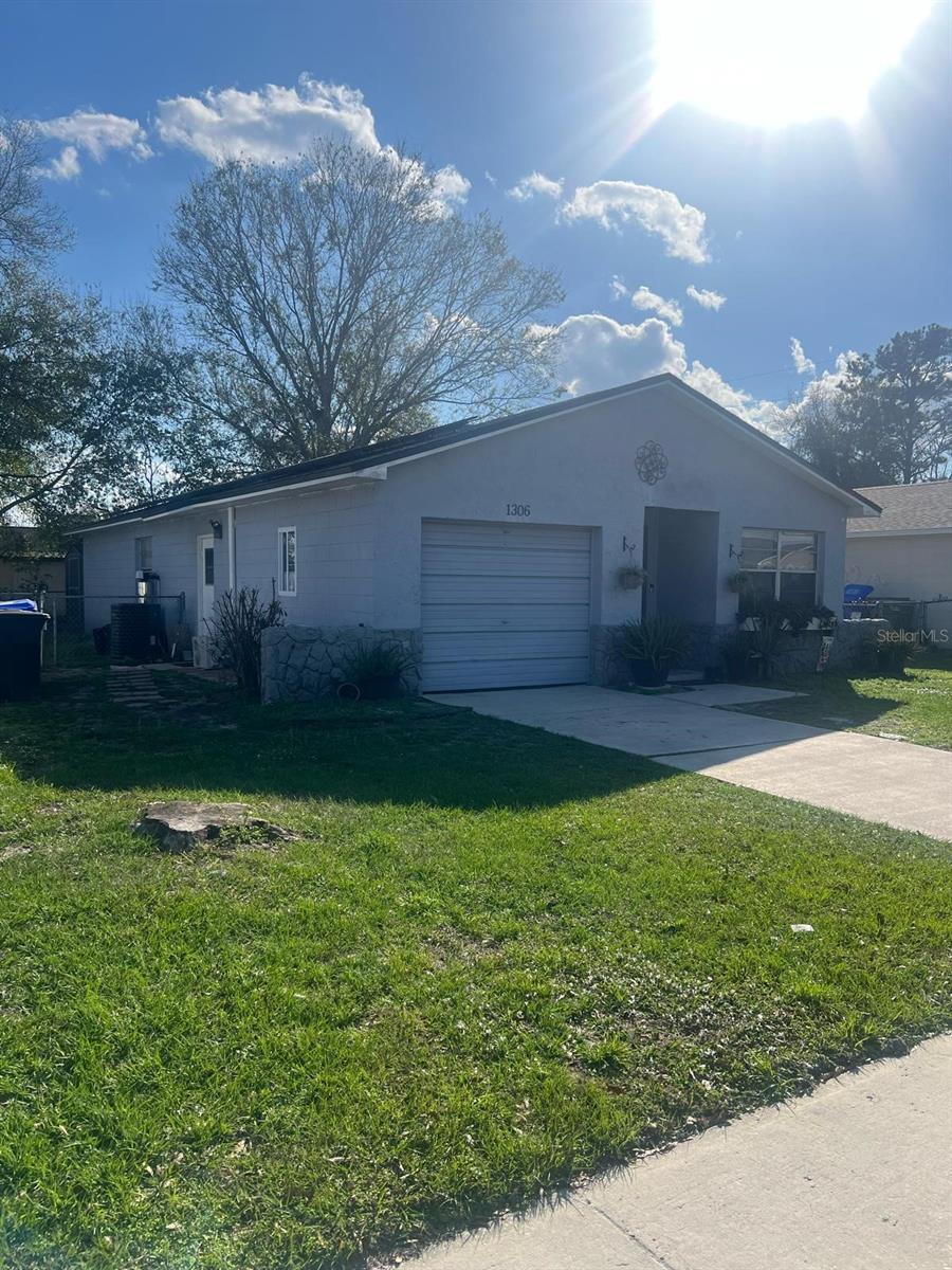 1306 MILL CREEK PL photo 3