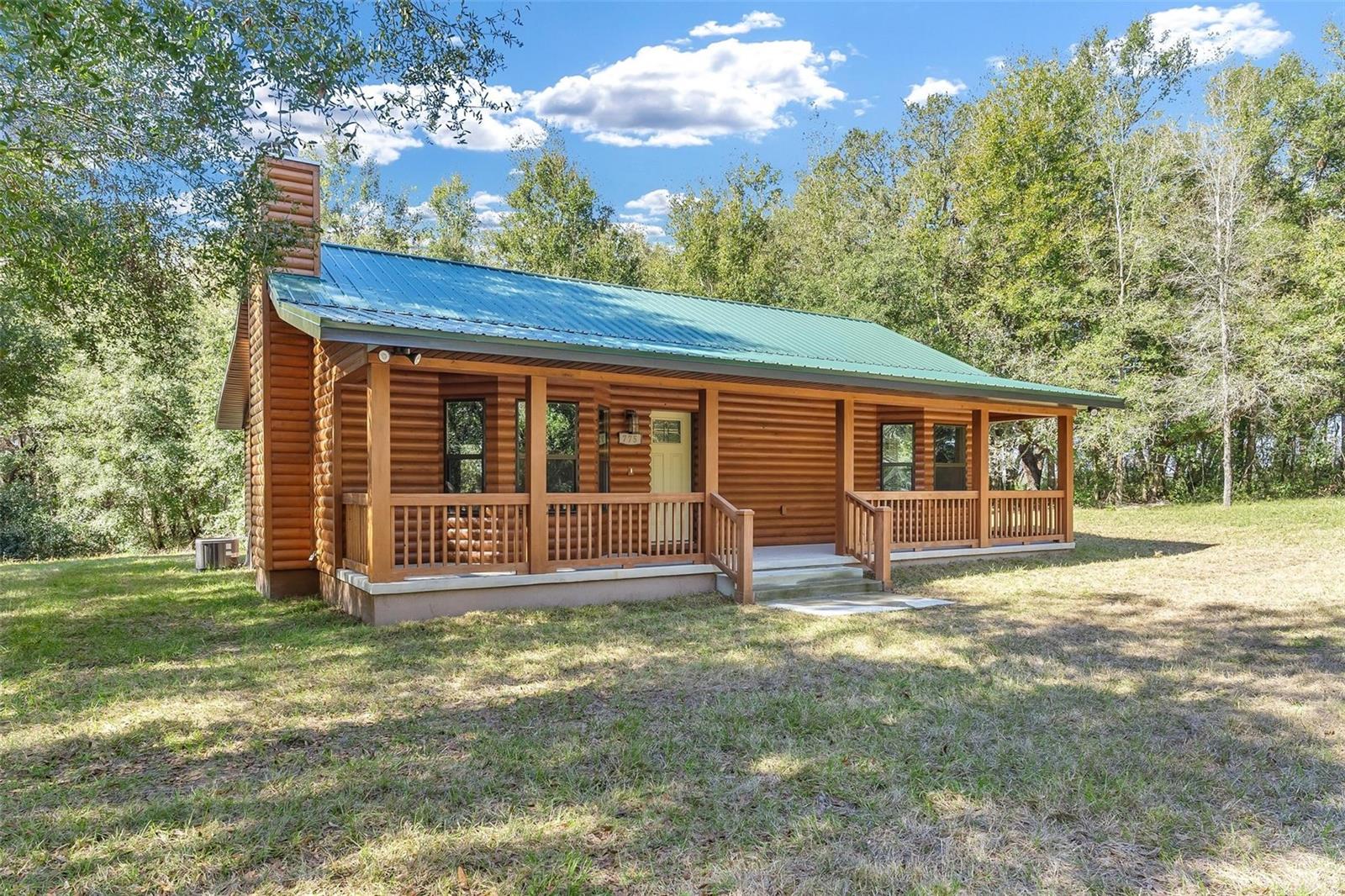 775 ABEBLE RD photo 3