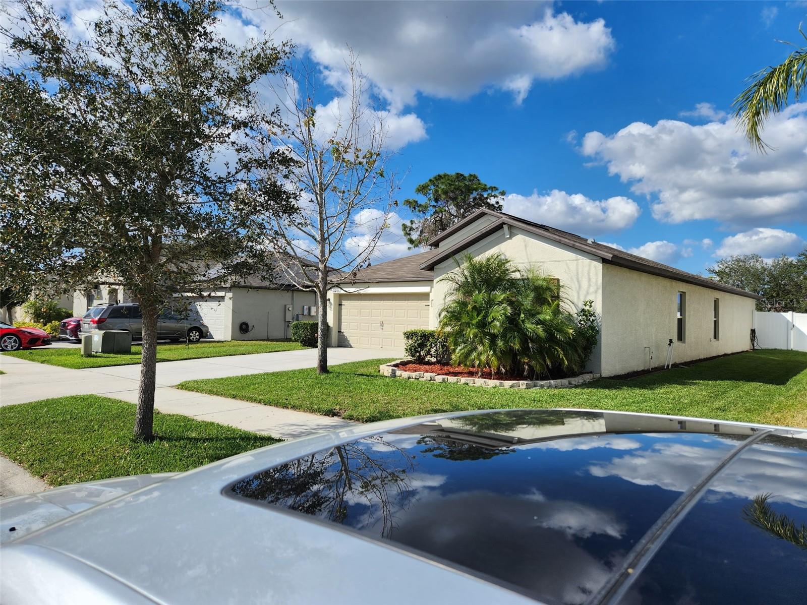 39567 DAWSON CHASE DR photo 3