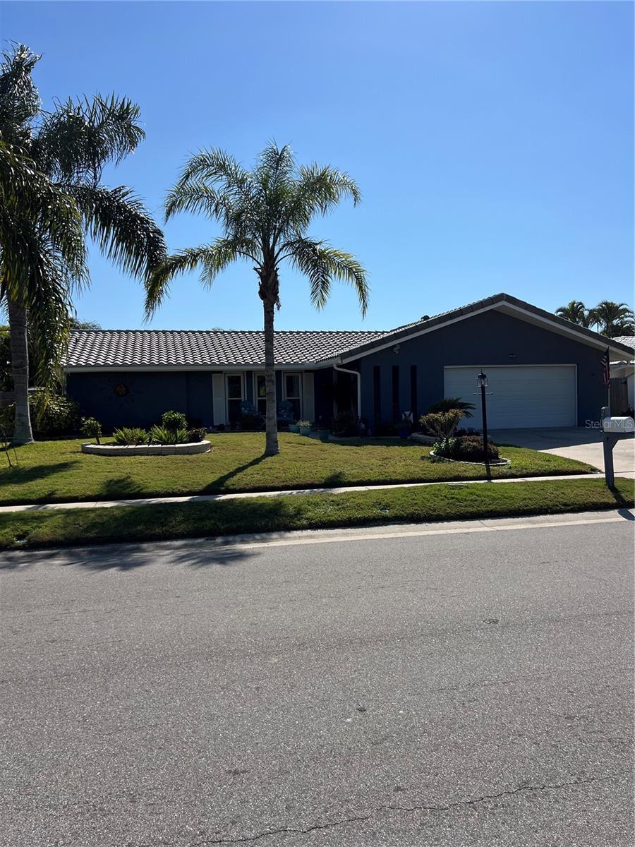 2930 TUCKERSTOWN DR photo 2