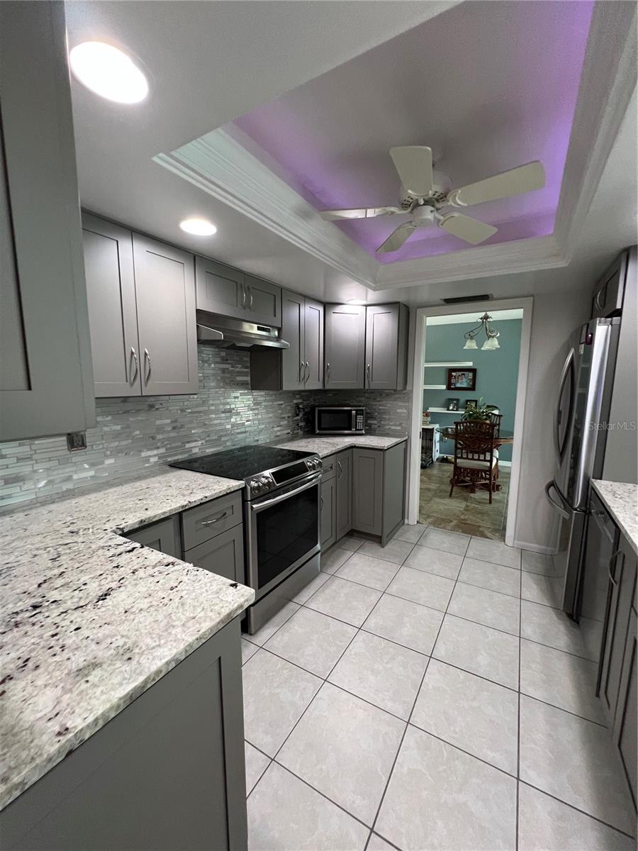 2930 TUCKERSTOWN DR photo 3