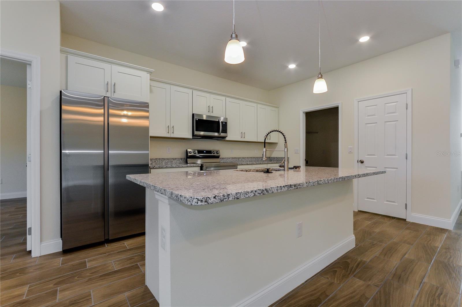 1642 SAIL DR photo 5