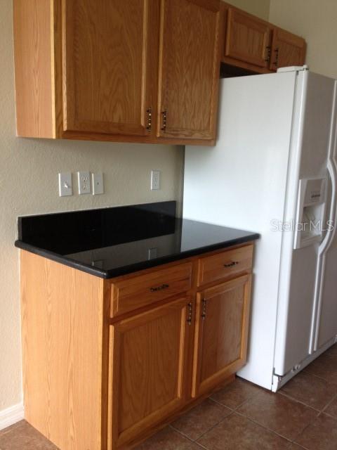 418 BAY LEAF DR photo 3