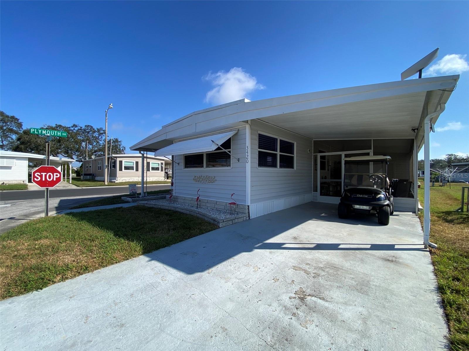 3420 HAMPSHIRE DR photo 2