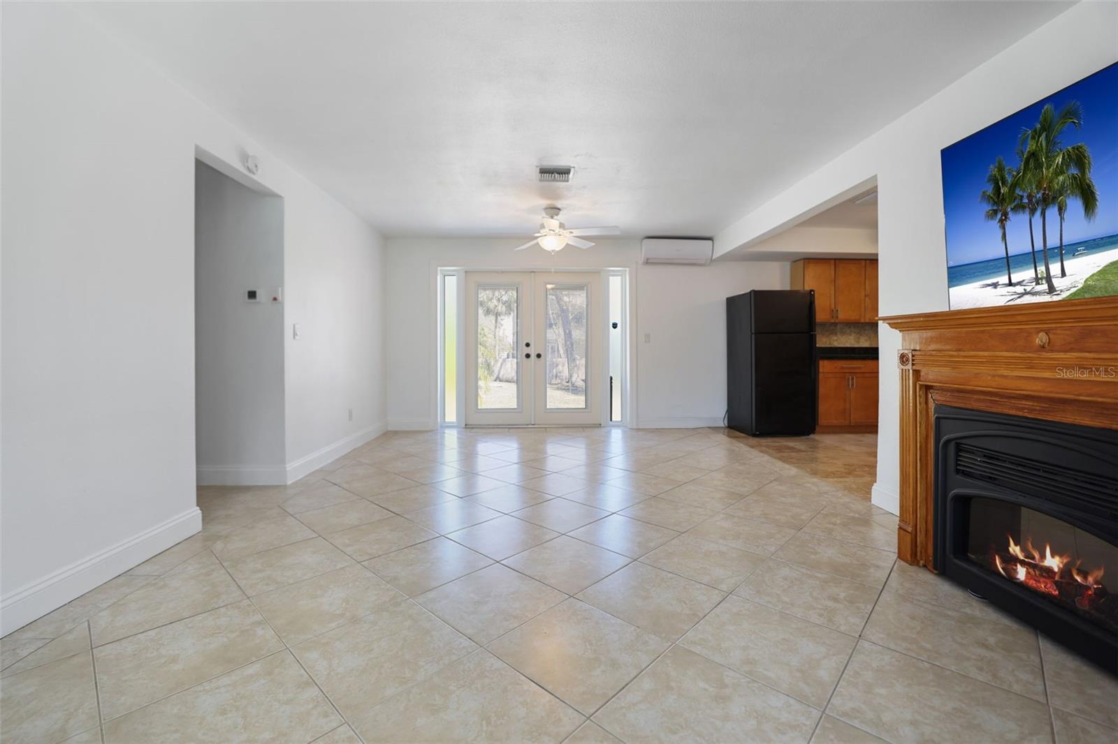 3087 DUANE AVE photo 3