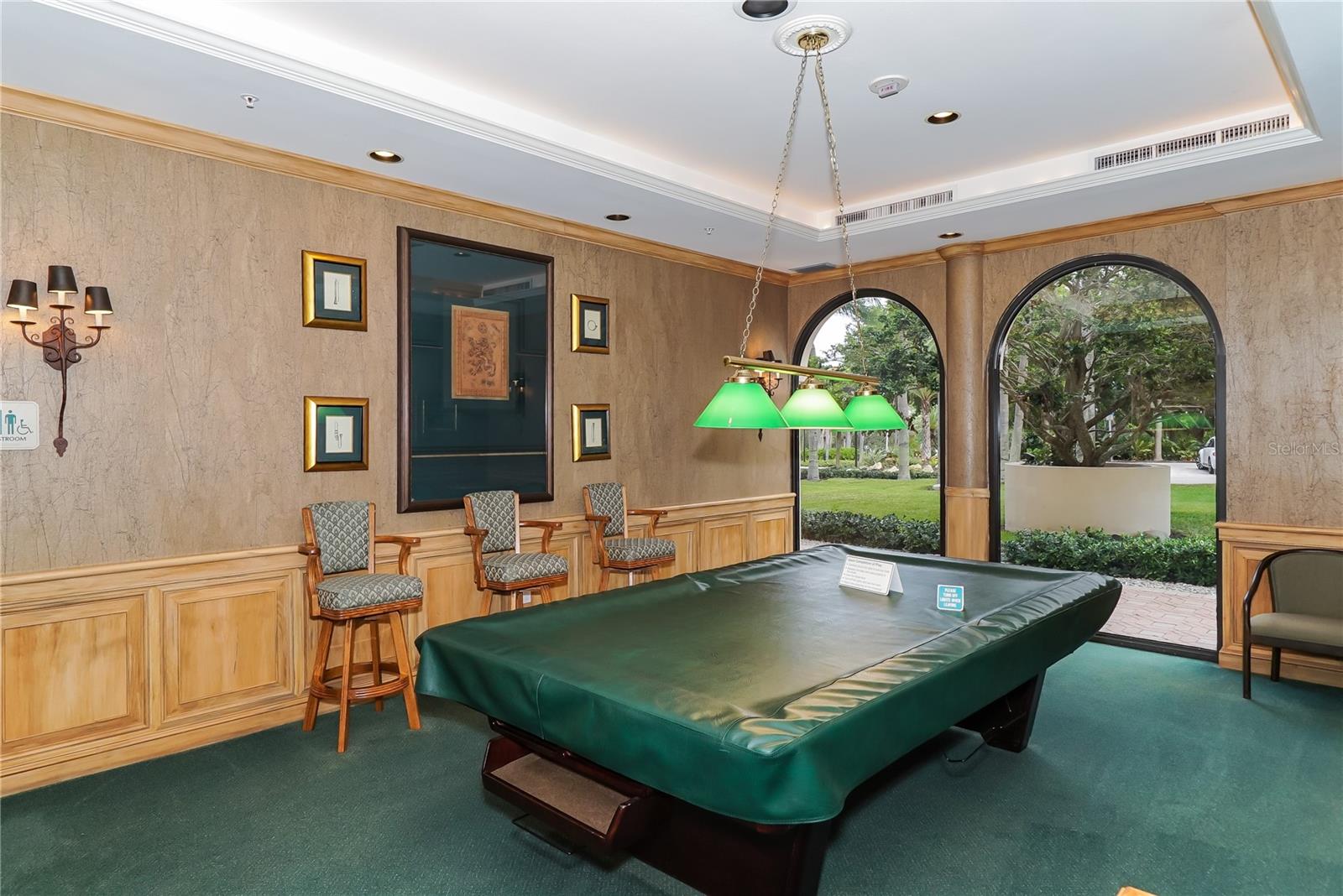 435 L AMBIANCE DR #L807 photo 4