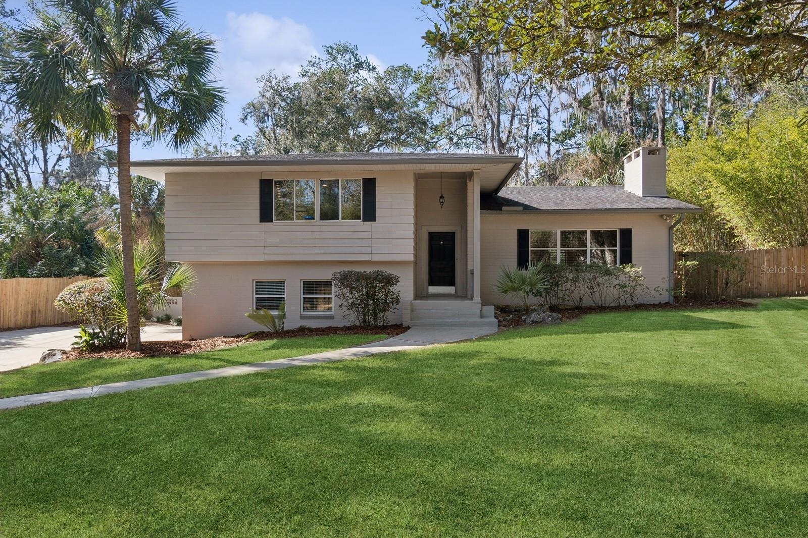 Single Family Residence