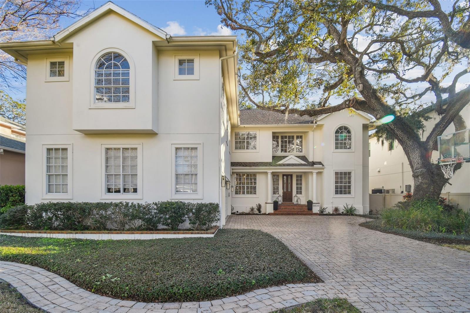 Single Family Residence