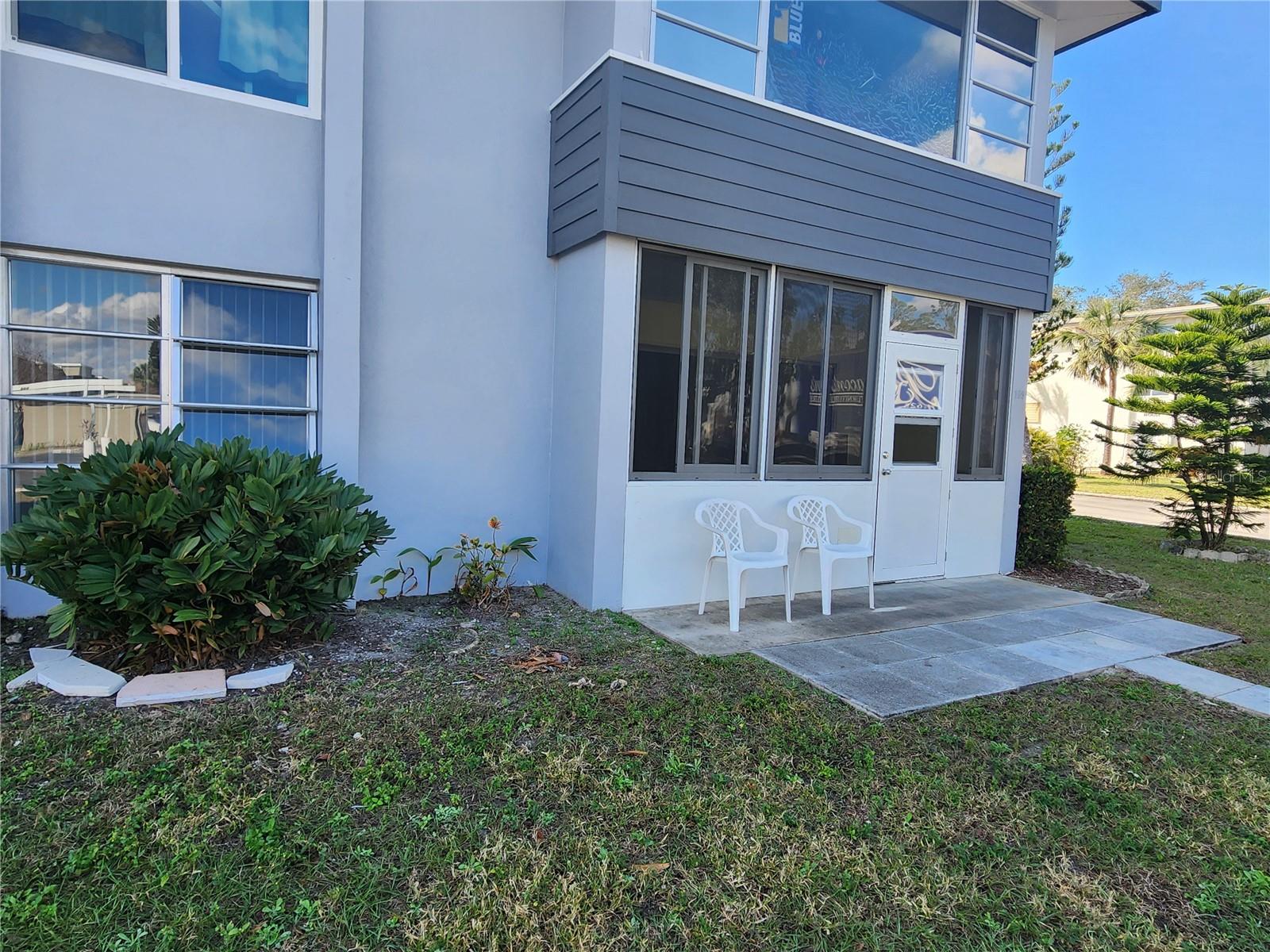 21320 BRINSON AVE #109 photo 2