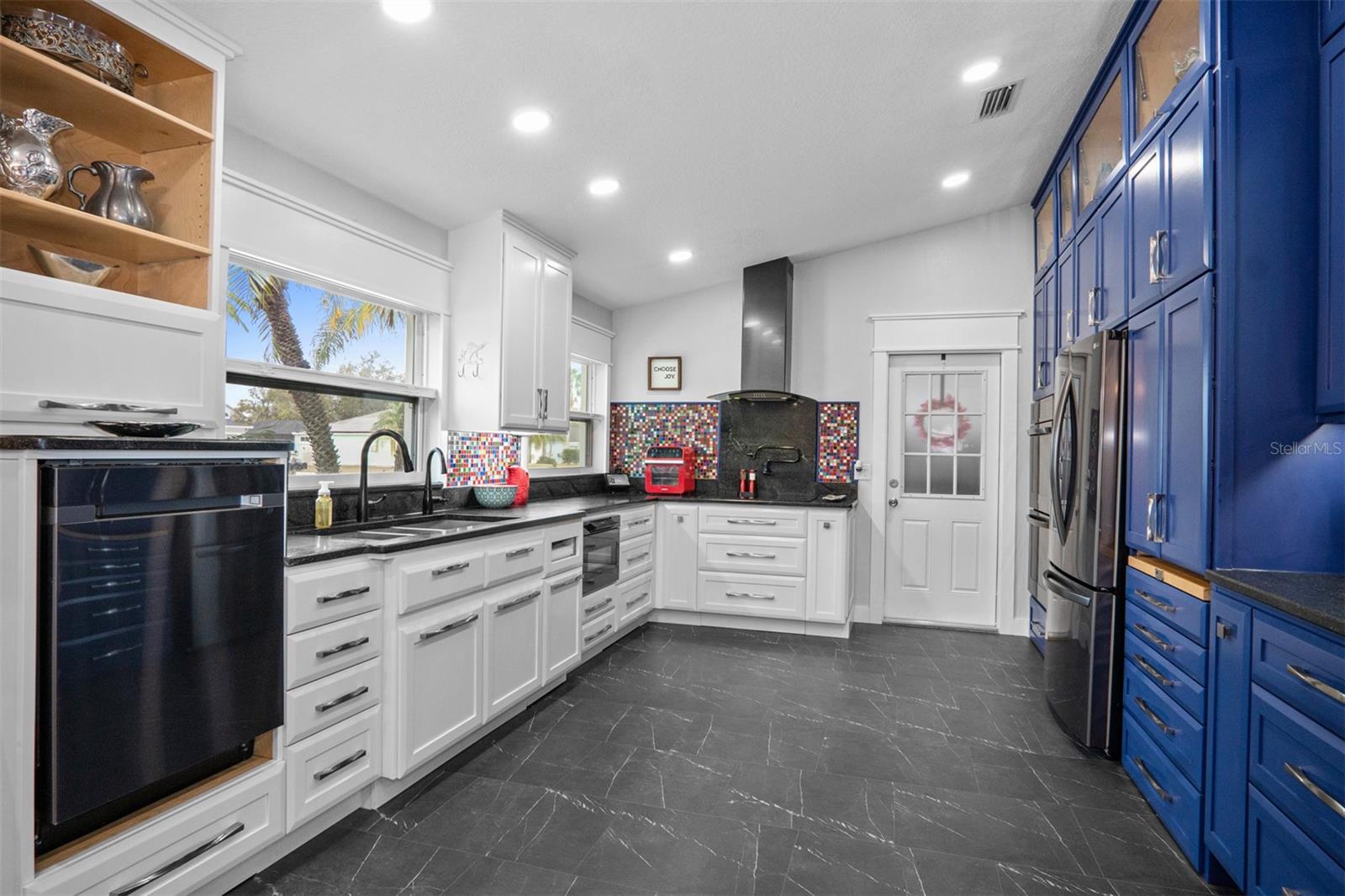 6531 CLAIR SHORE DR photo 4