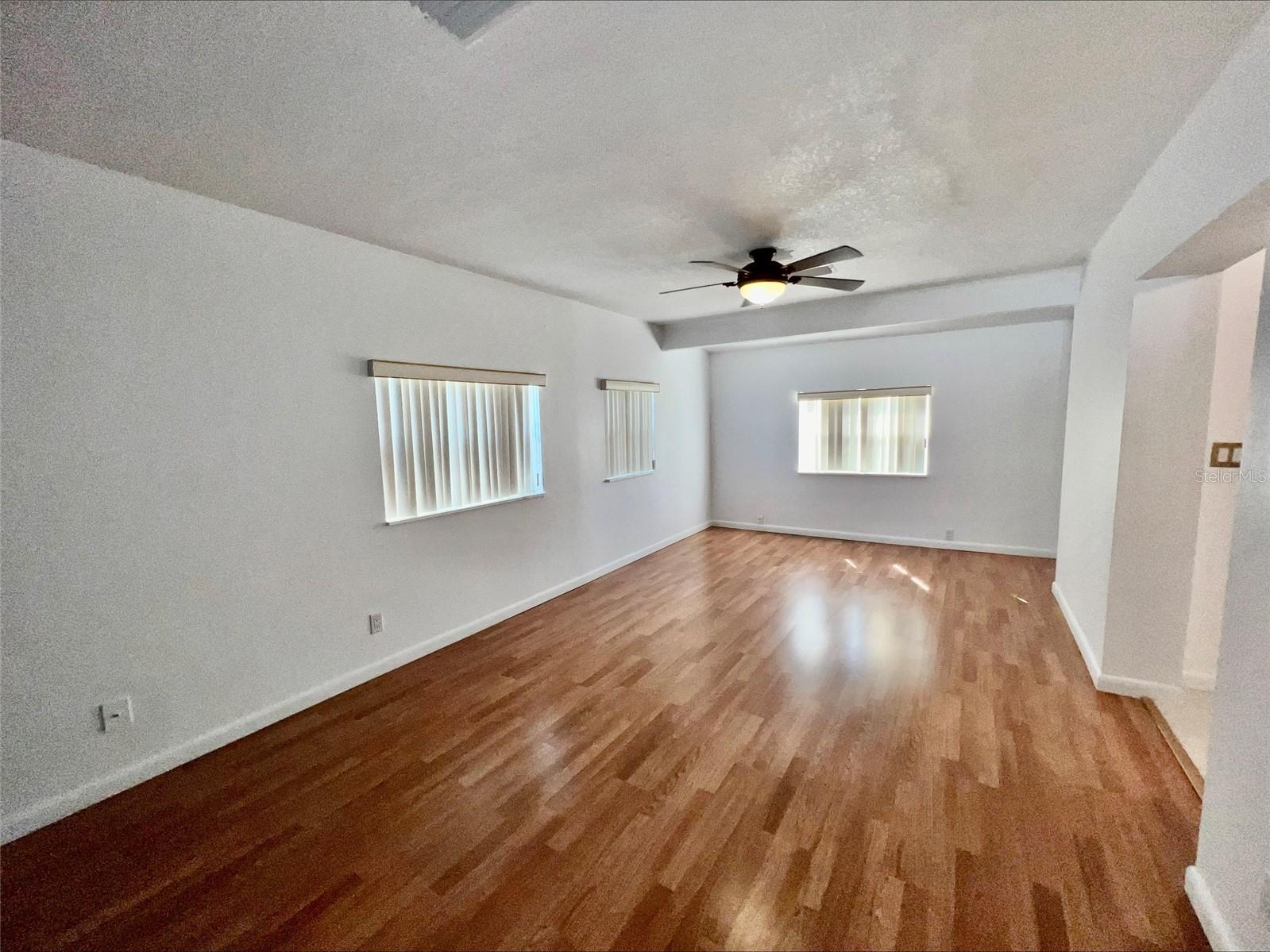1211 LEHIGH ST photo 4