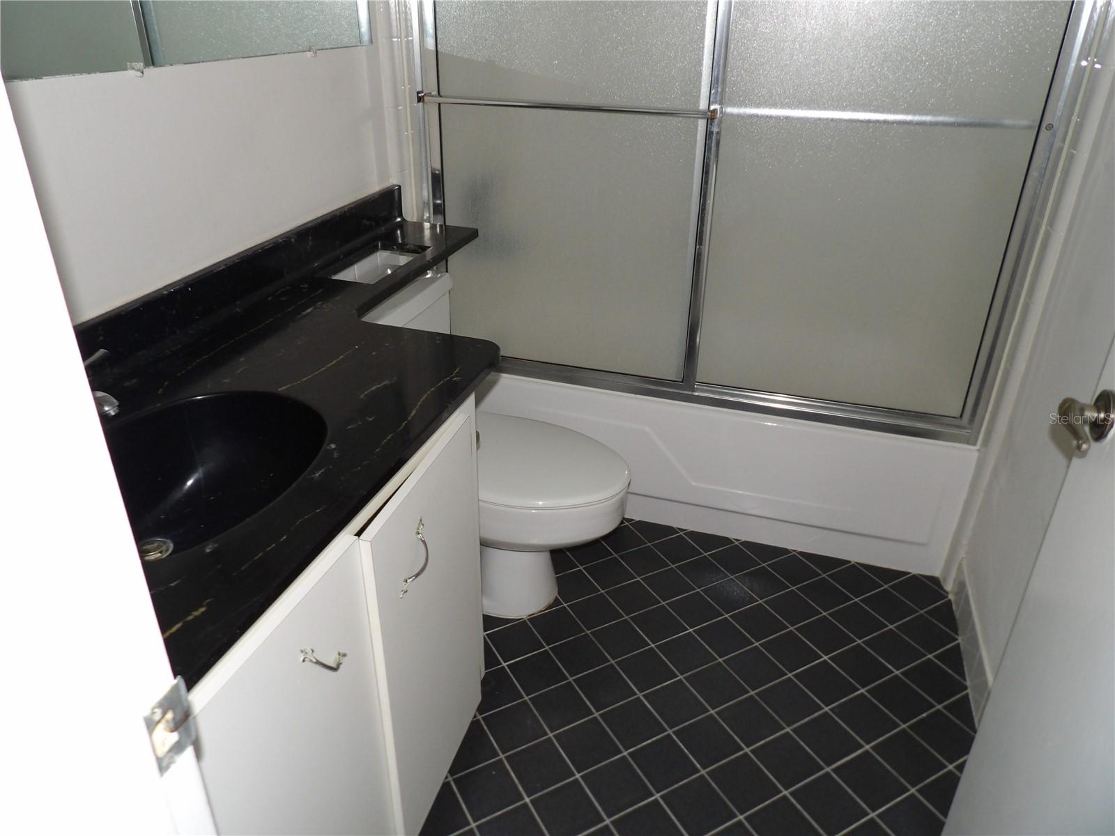 2623 SEVILLE BLVD #111 photo 4