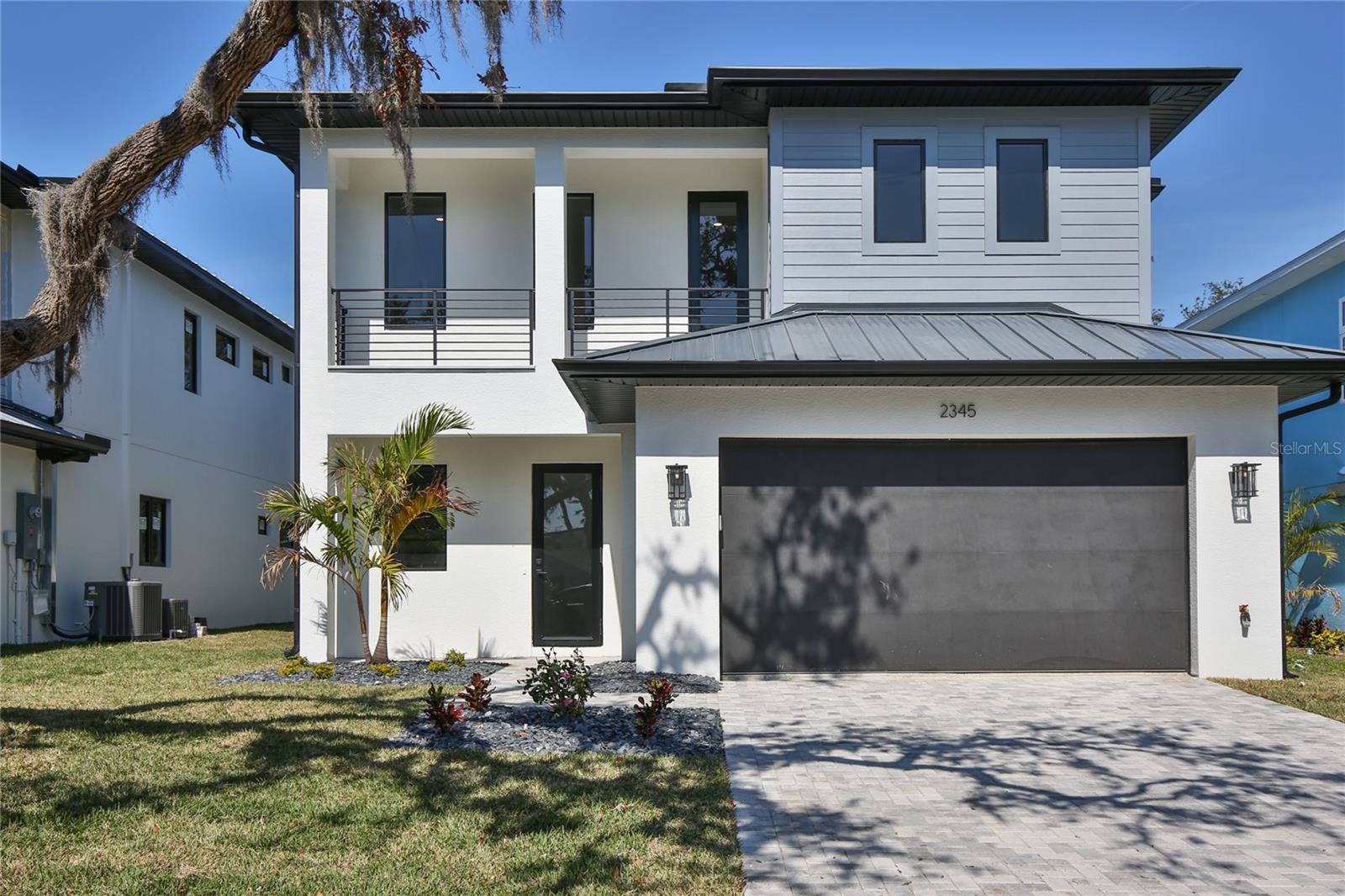 2345 OAK TER photo 2