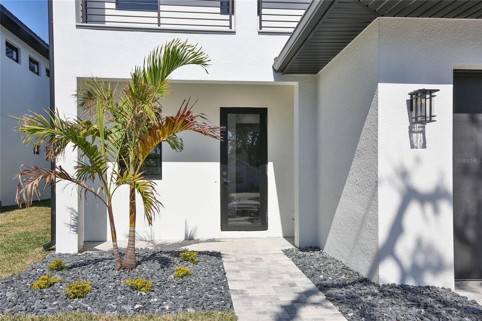 2345 OAK TER photo 4