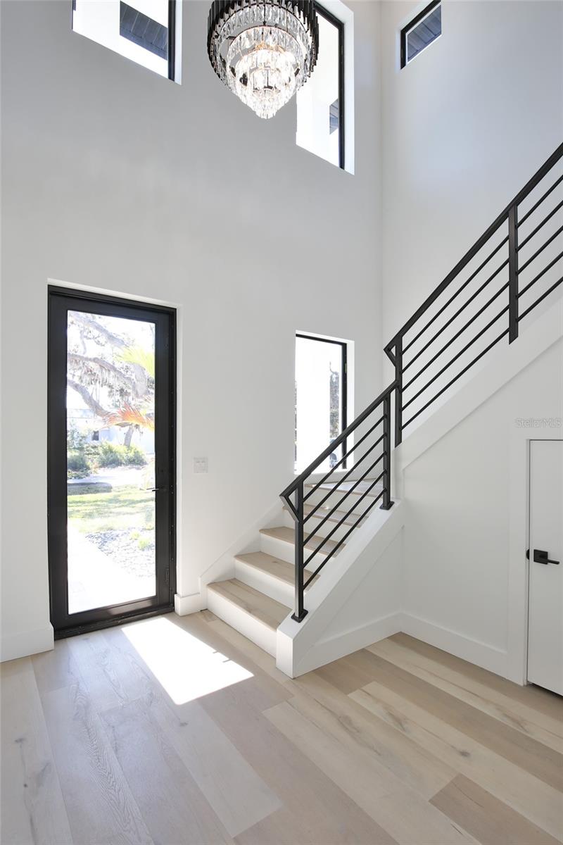 2345 OAK TER photo 5