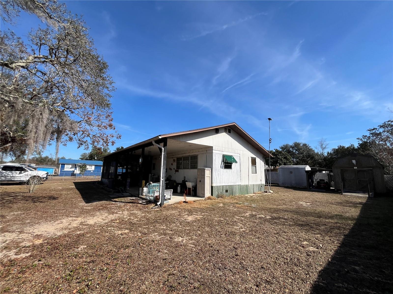20820 SE 144TH PL photo 2