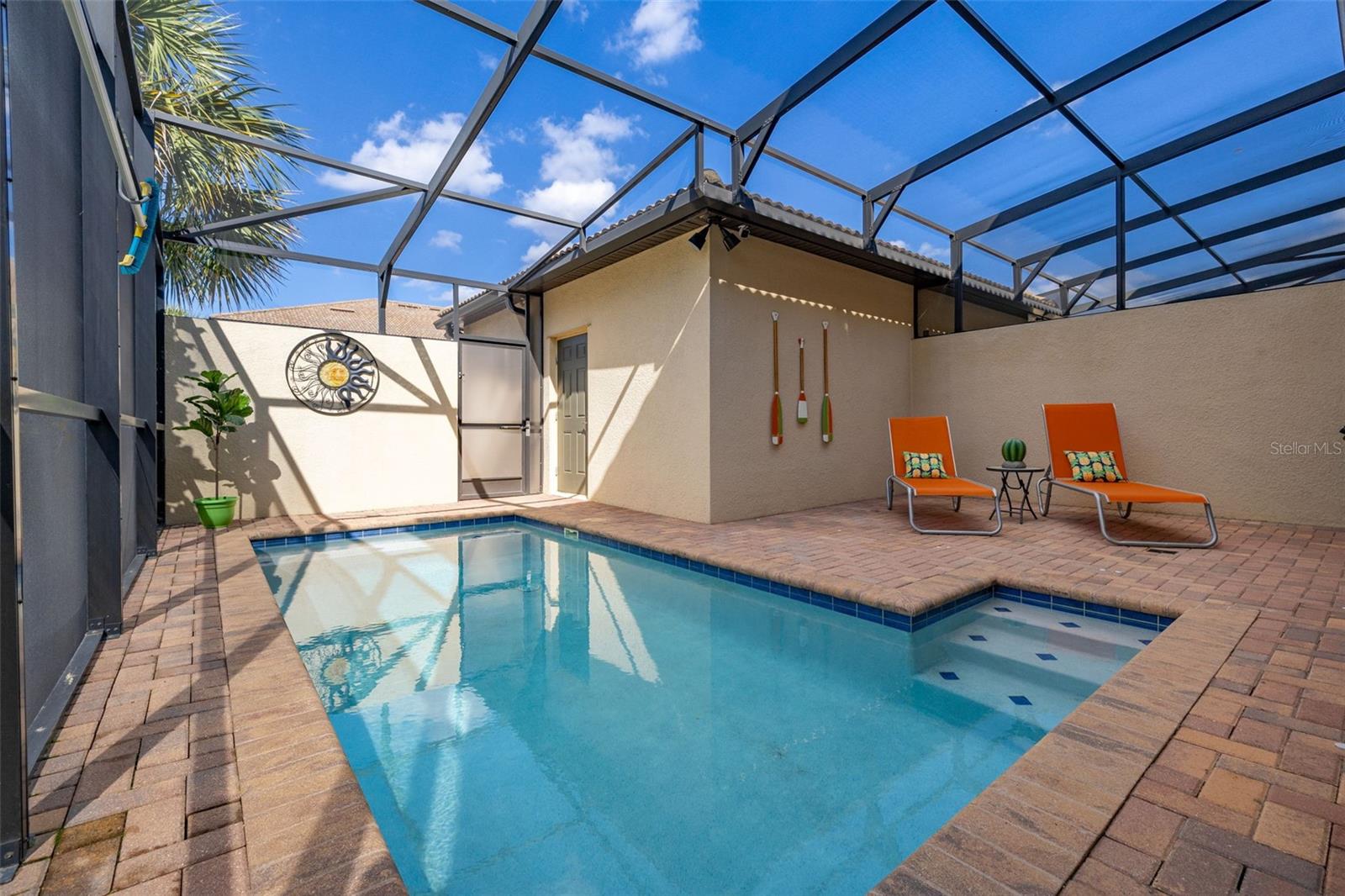 8960 ADRIATICO LN photo 3