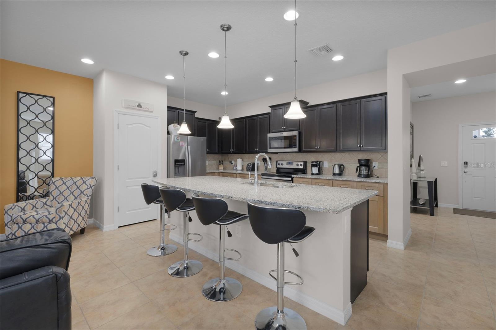 8960 ADRIATICO LN photo 5