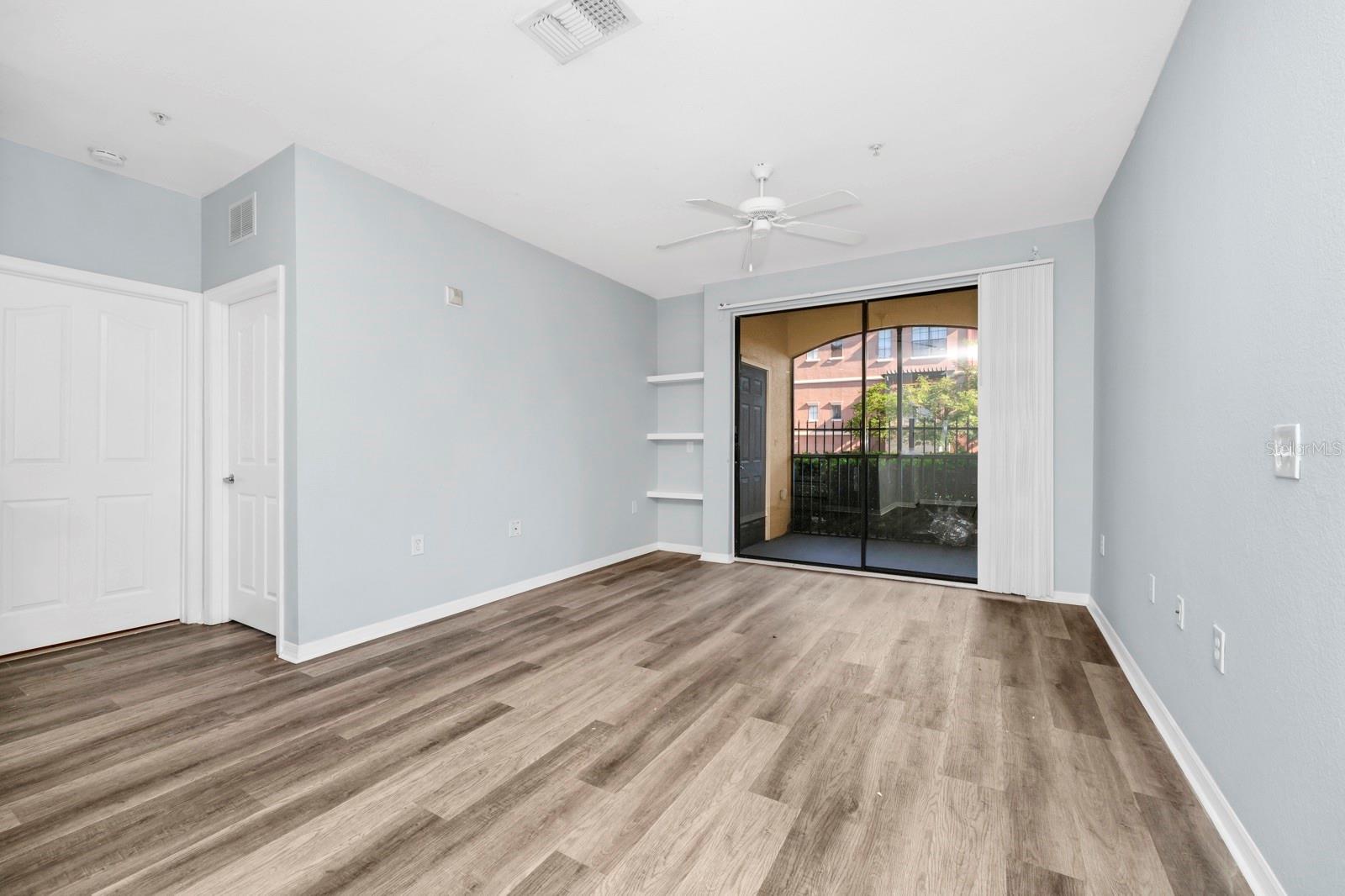 6157 METROWEST BLVD #106 photo 5