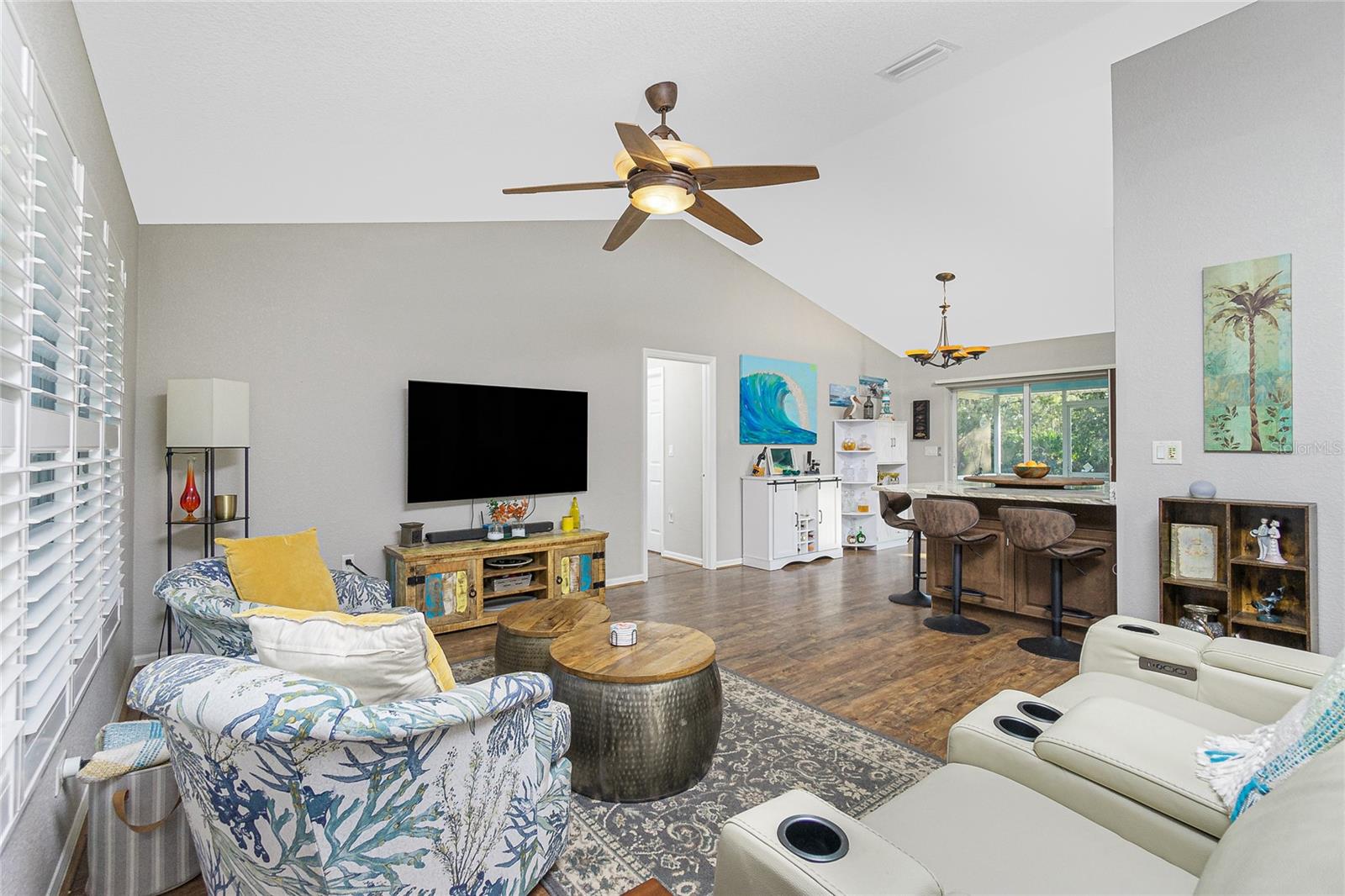 27385 NEAPTIDE DR photo 3