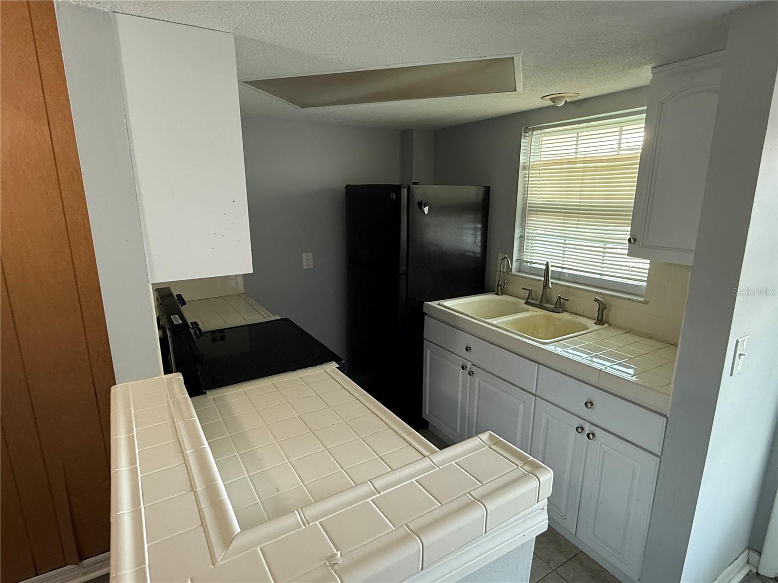 4747 AZALEA DR #115 photo 3