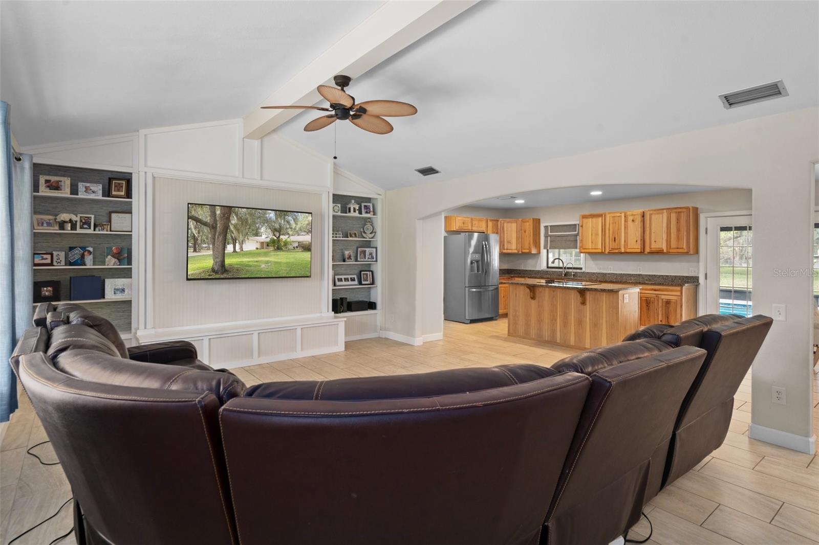 3036 S SKYLINE DR photo 4