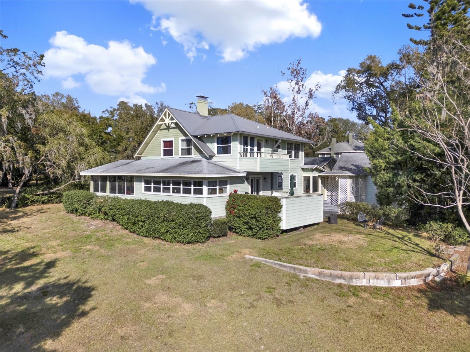 Single Family Residence