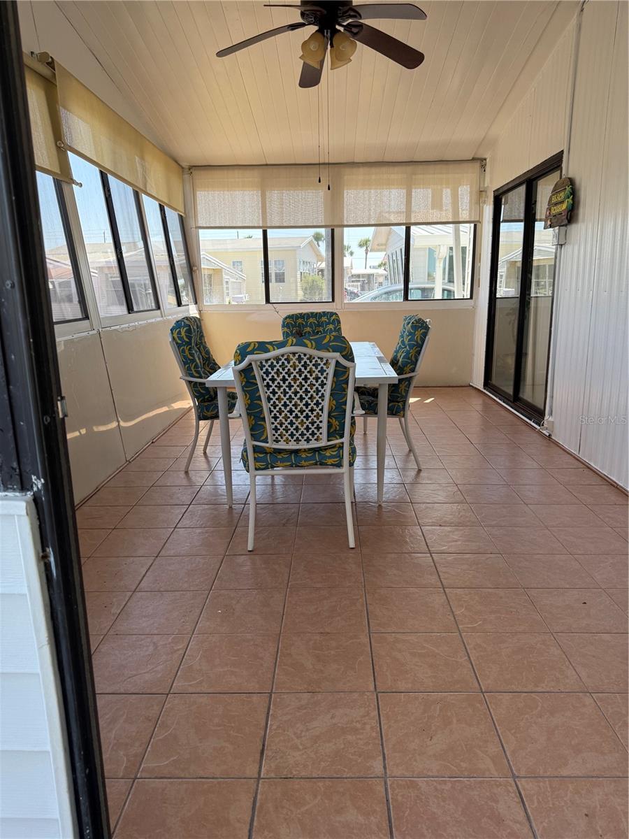 206 MONITOR DR photo 4