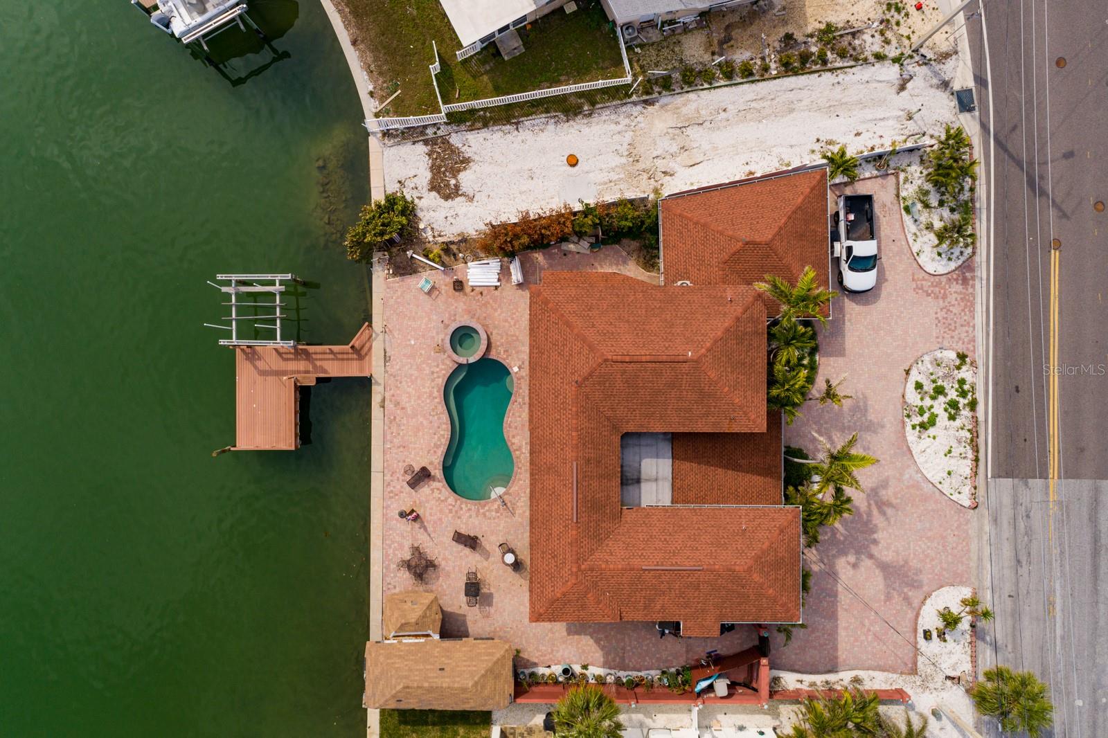 7013 BOCA CIEGA DR photo 2