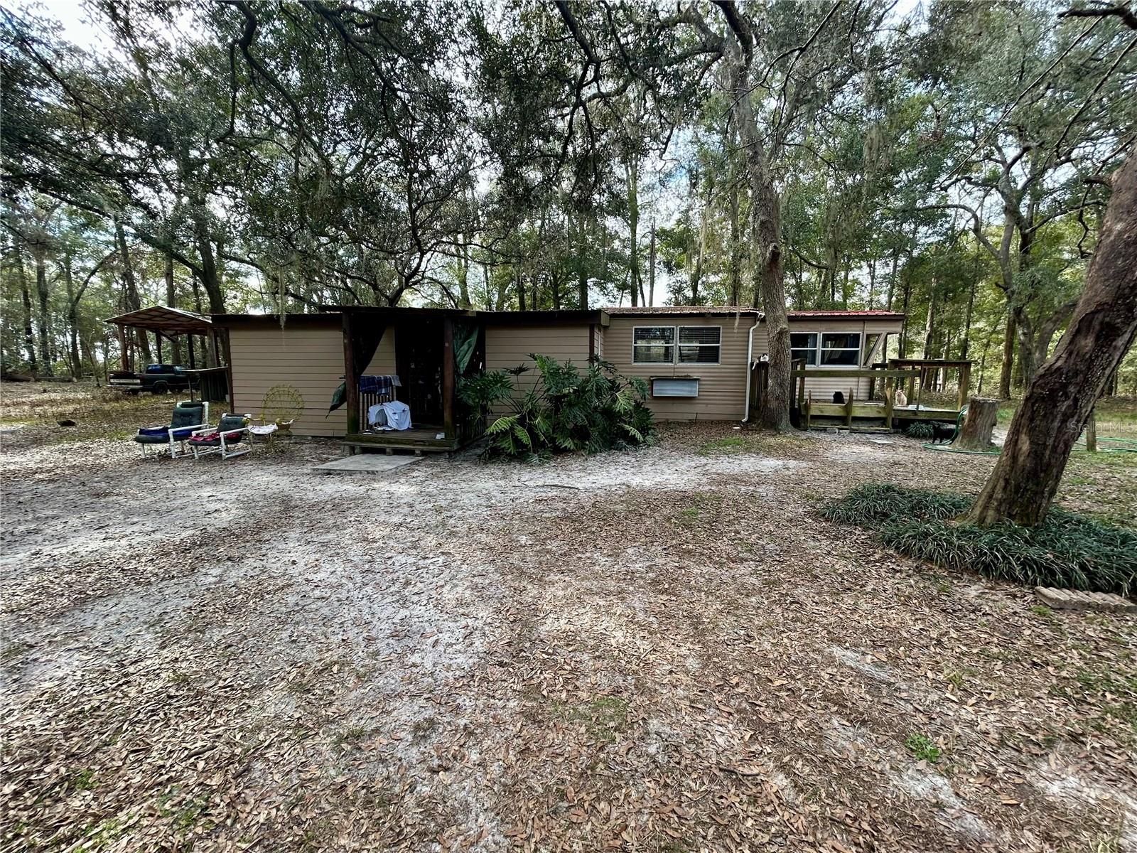232 SW LENVIL LN photo 2