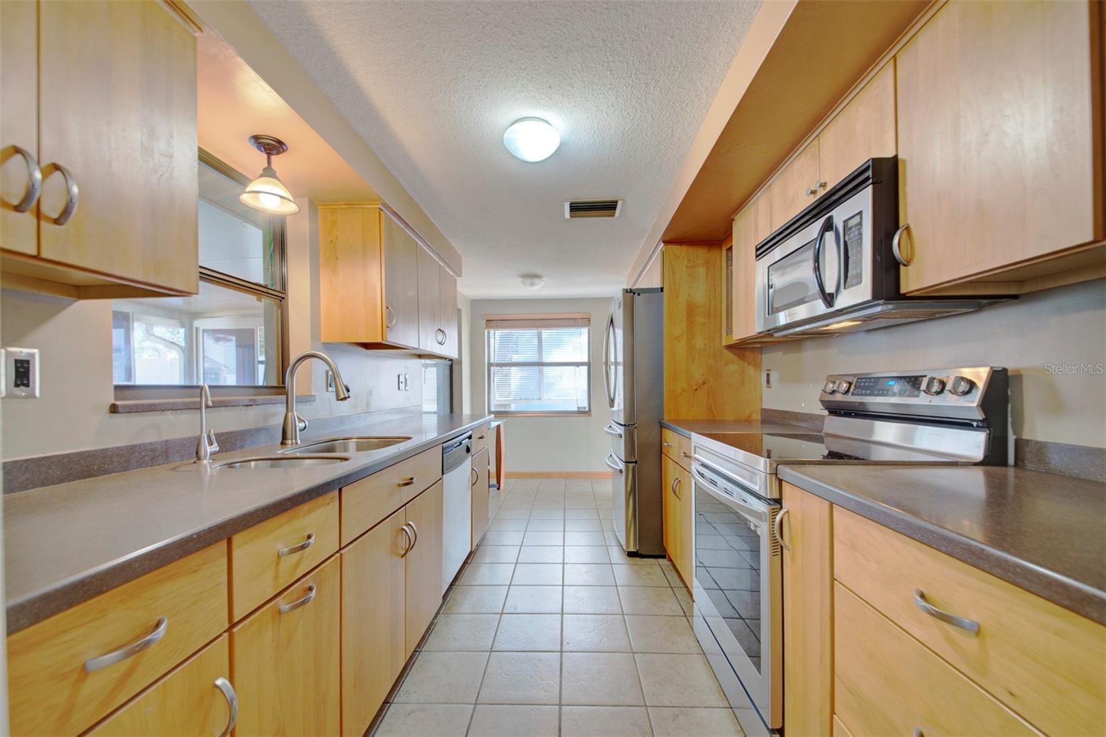 5313 BAROQUE DR photo 2