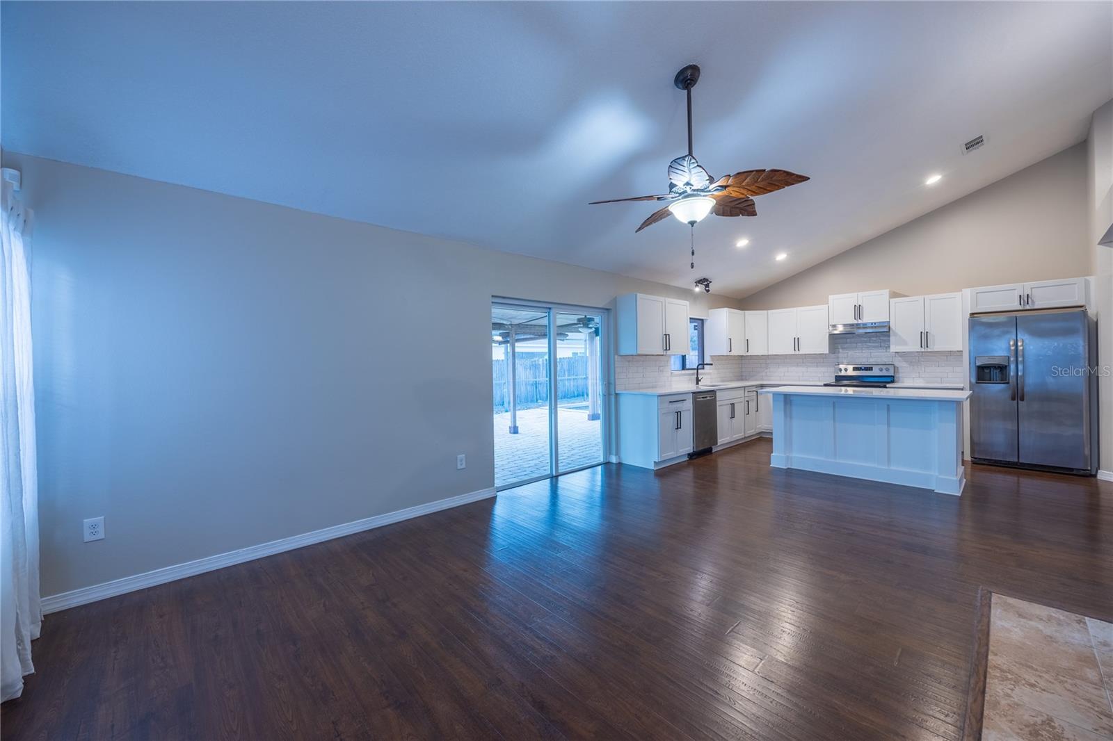 1006 ALBAMONTE CT photo 5