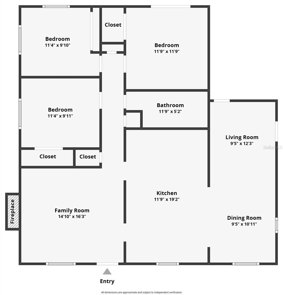 2323 QUEEN PALM DR photo 3
