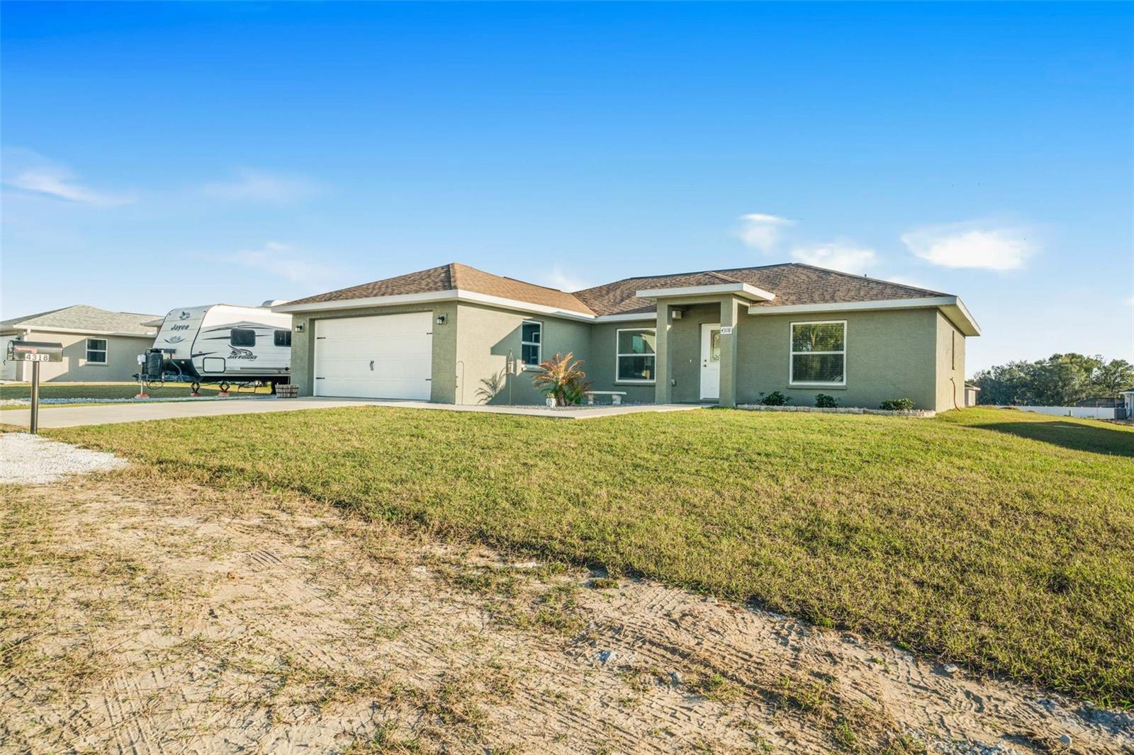 4318 E TAPER ST photo 4
