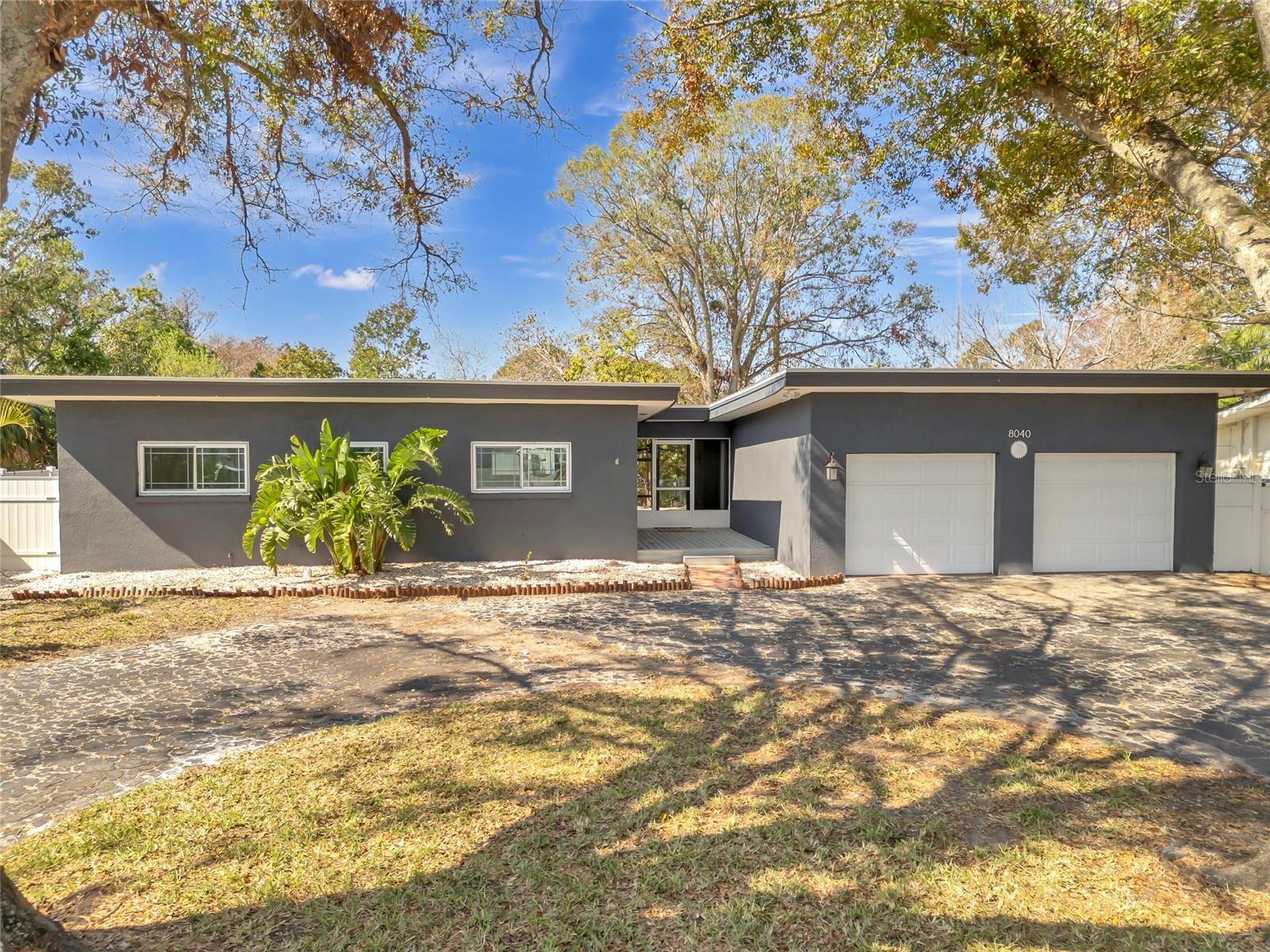 Single Family Residence