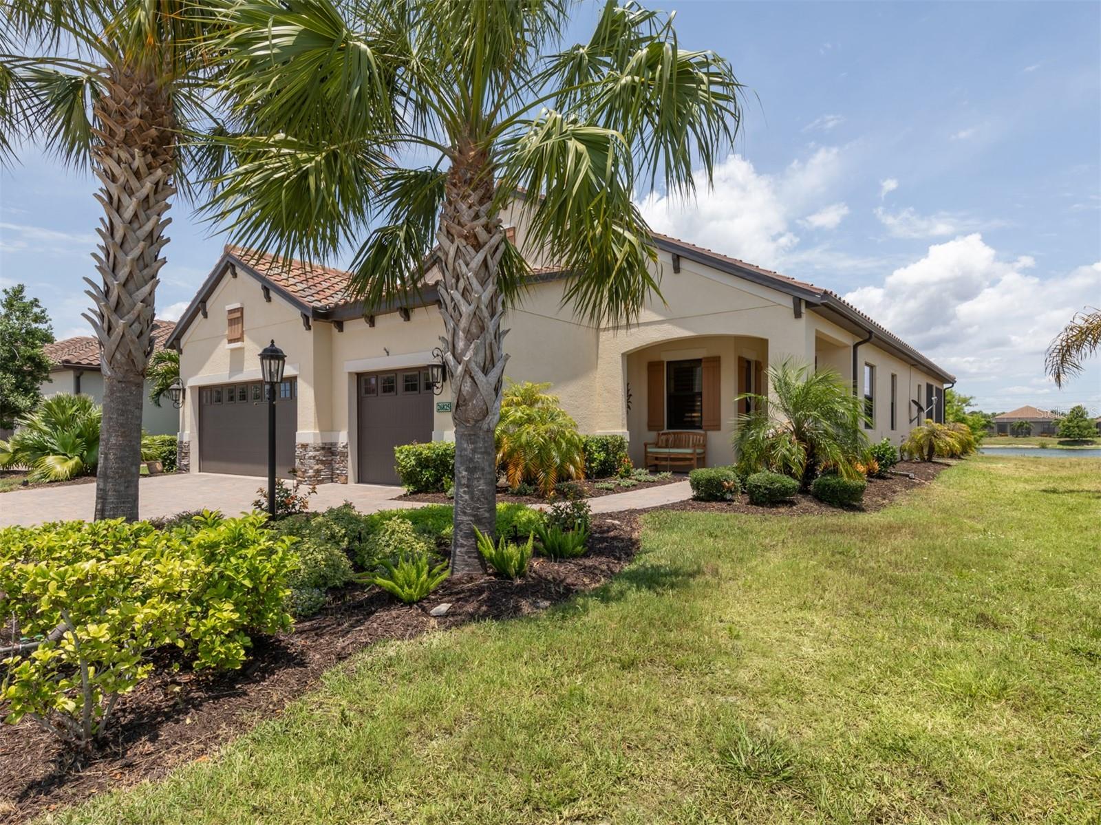 26825 WEISKOPF DR photo 2