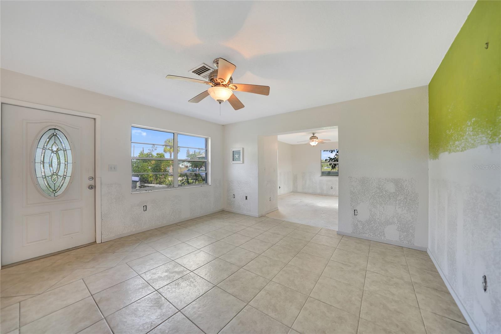 3615 SLEEPY HOLLOW LN photo 2