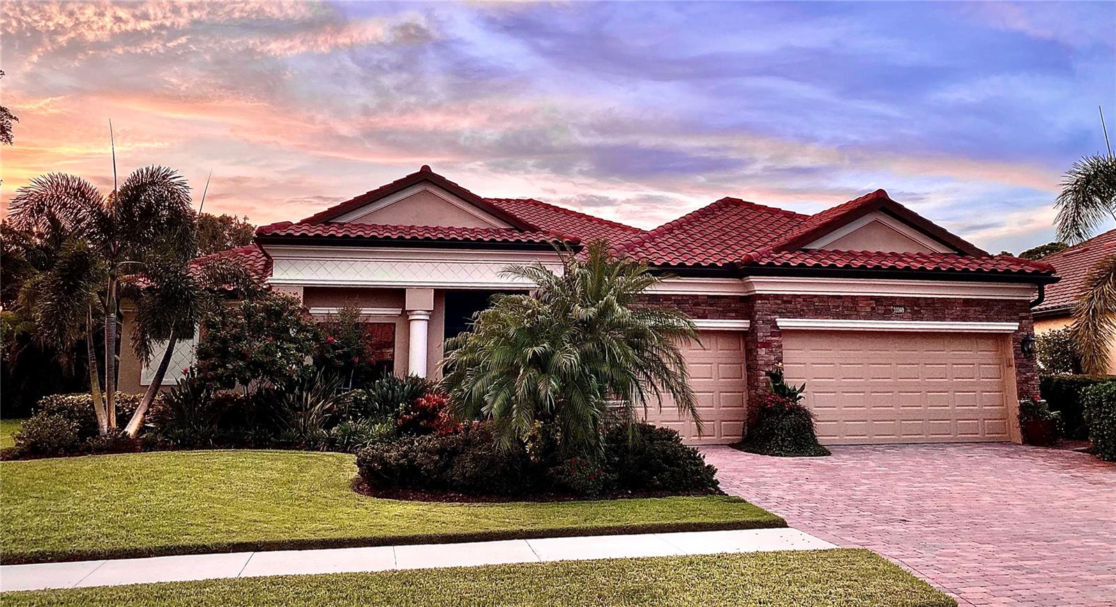 20909 LOGGIA CT photo 2