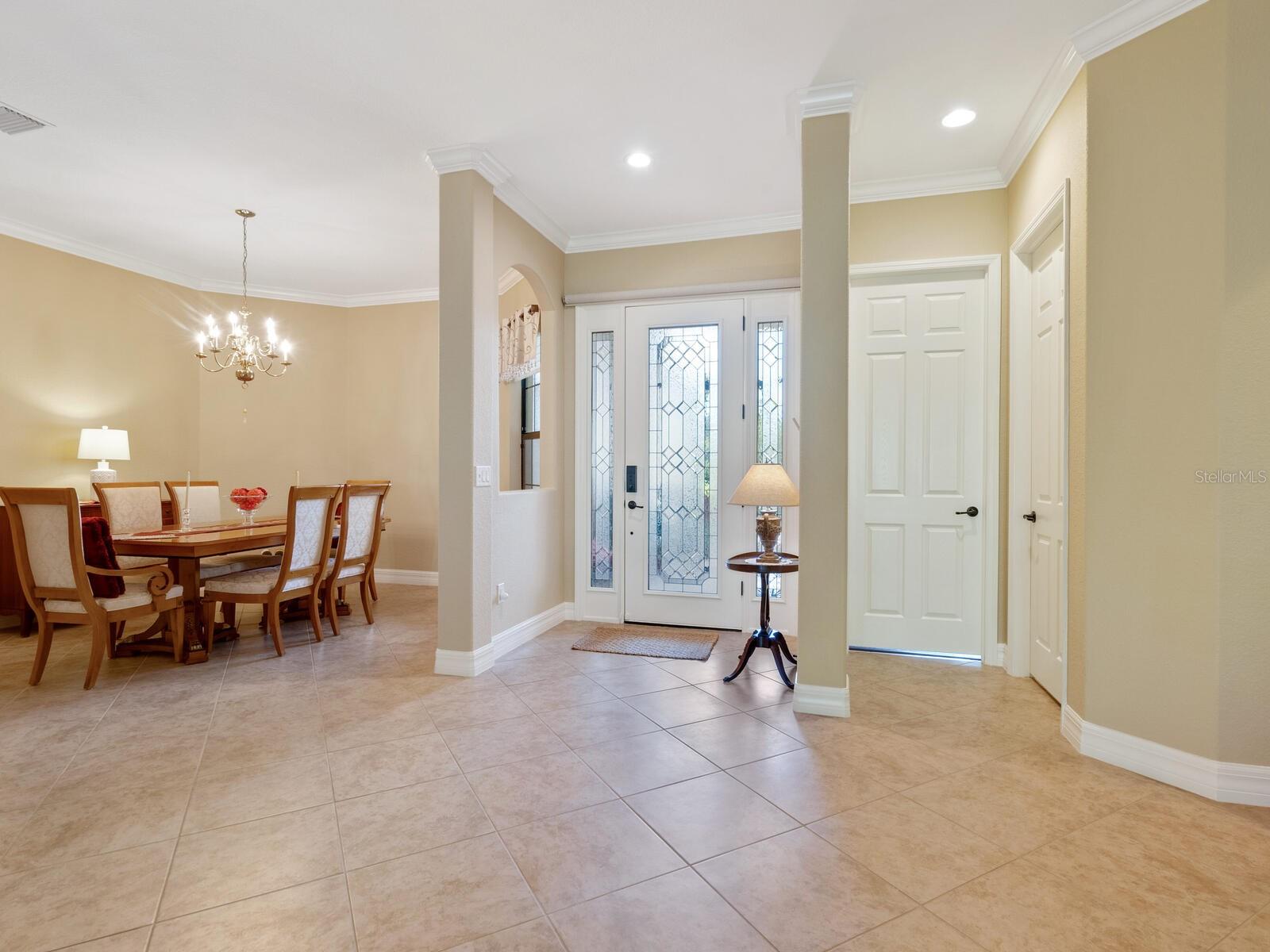 20909 LOGGIA CT photo 5