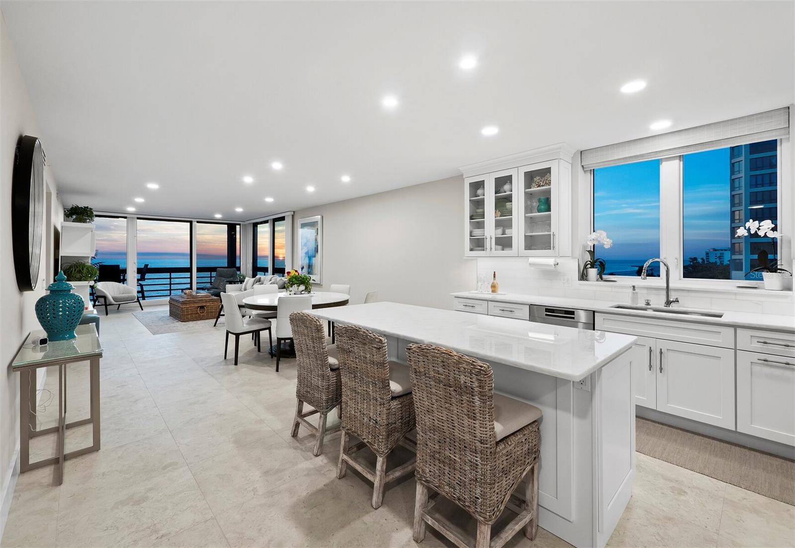 1145 GULF OF MEXICO DR #305 photo 4