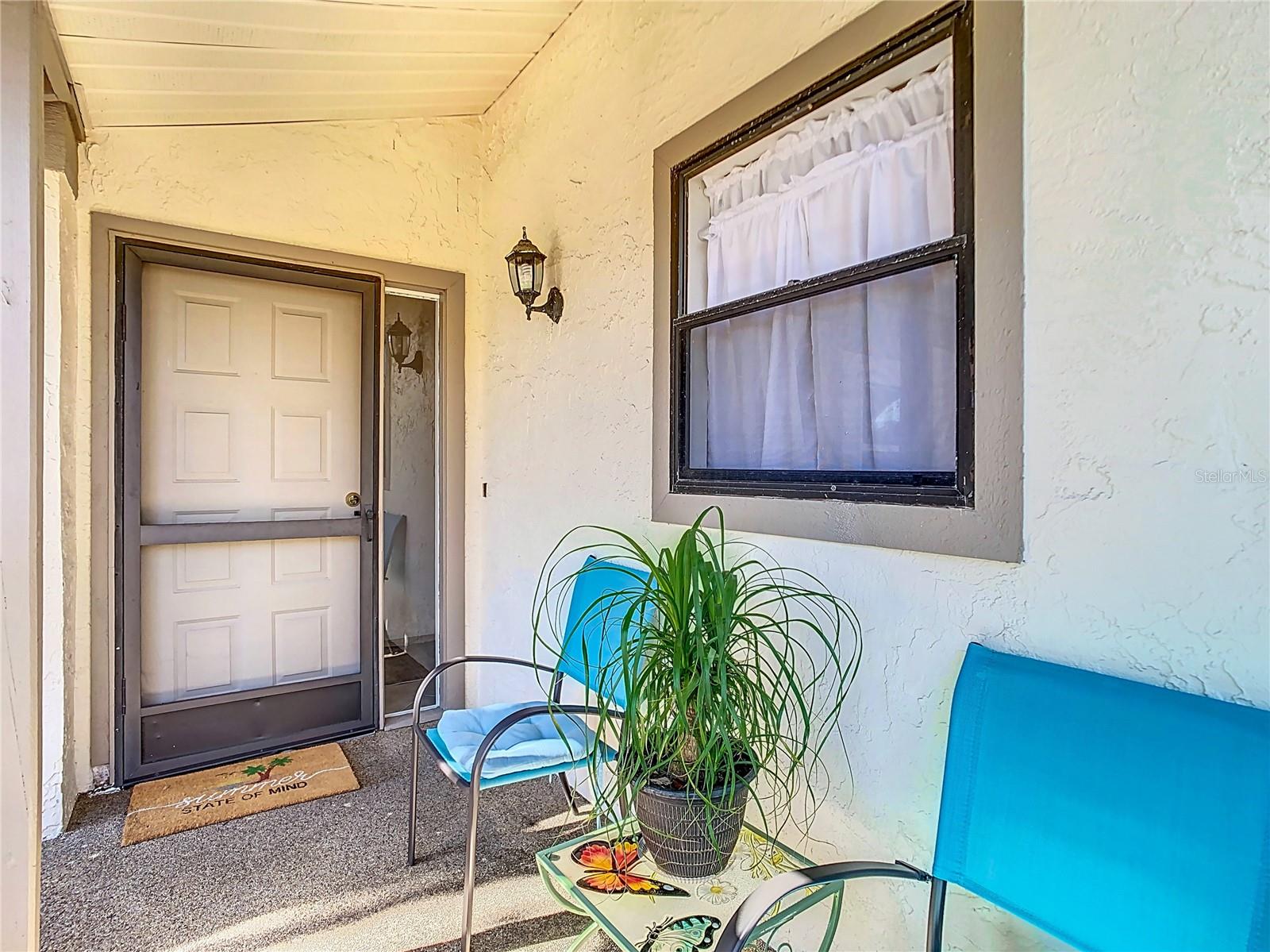 2606 OAK CIR