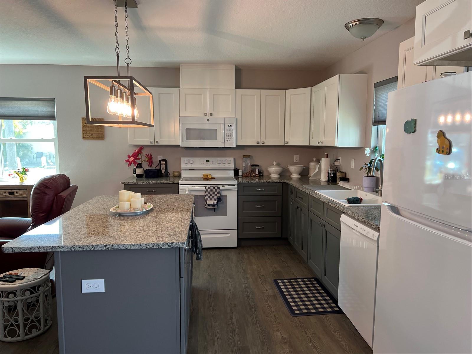 5023 MAGPIE DR photo 4